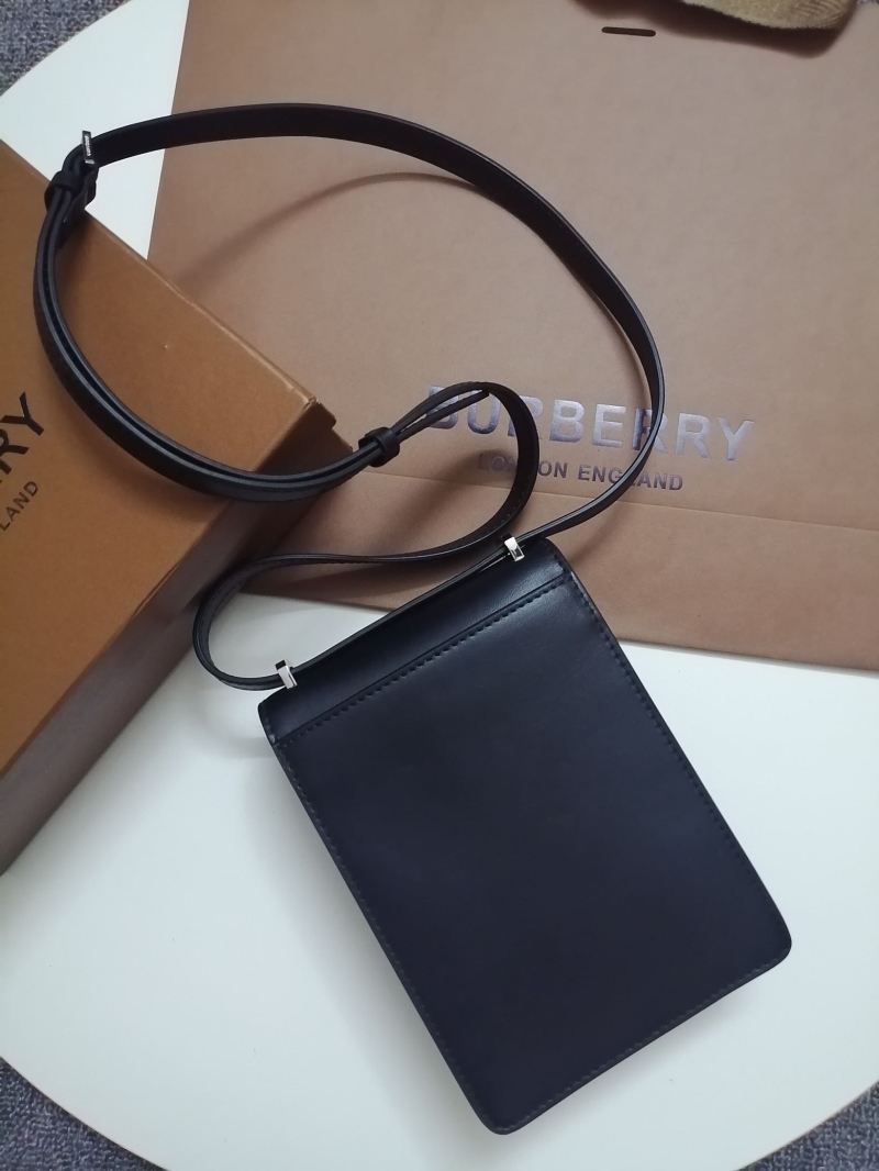 Bv*b*rry satchel bags